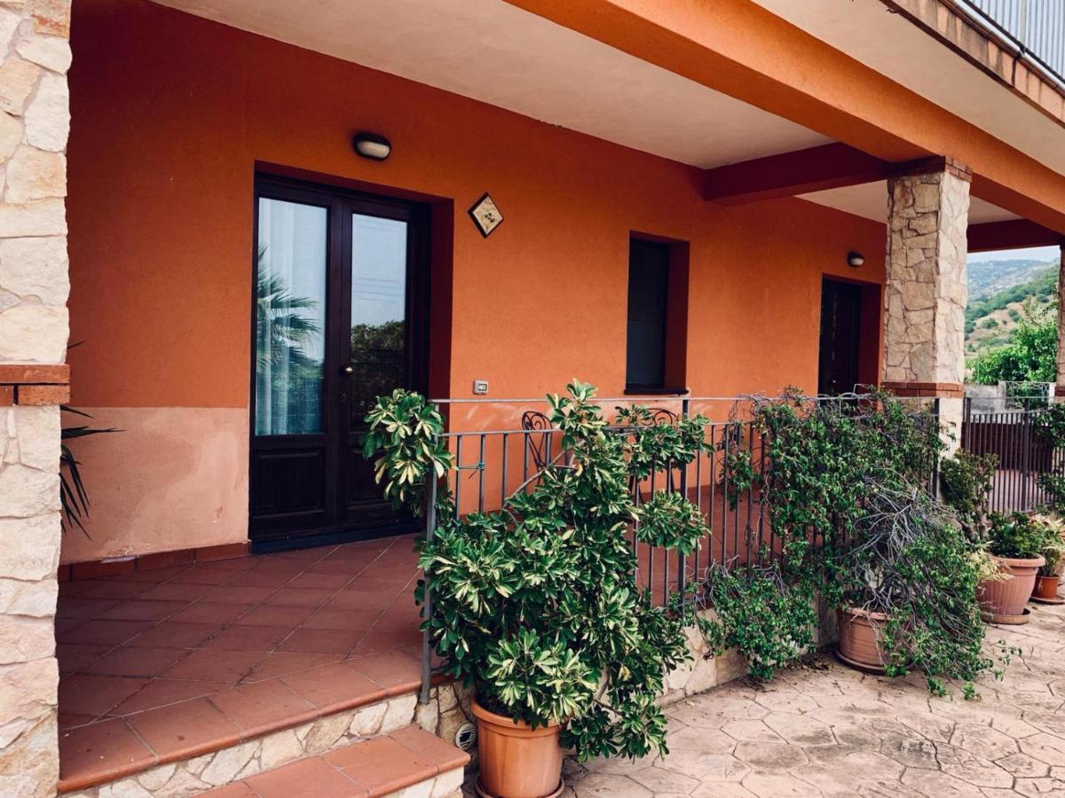 Il Giardino Delle Zagare Villa Calatabiano Exterior foto